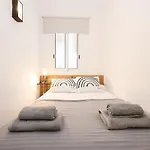 La Rambla - Catalonia Square 4bd-2bth Апартаменты Барселона