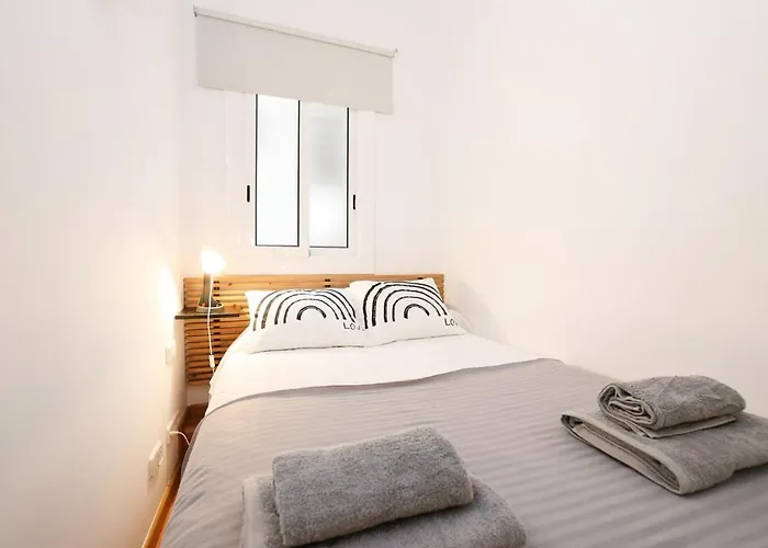 Apartment La Rambla - Catalonia Square 4bd-2bth Barcelona