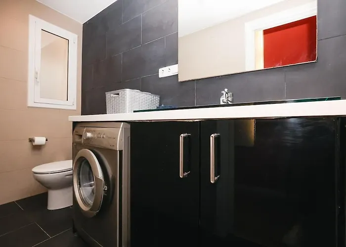 Apartment La Rambla - Catalonia Square 4bd-2bth *
