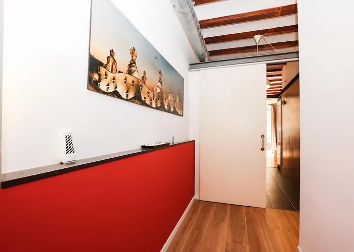 La Rambla - Catalonia Square 4bd-2bth Apartment *