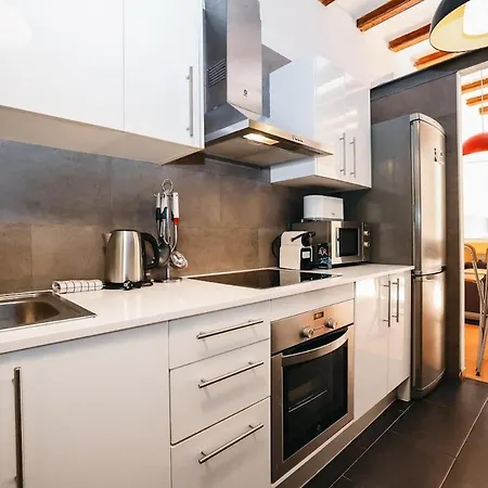 Apartment La Rambla - Catalonia Square 4bd-2bth