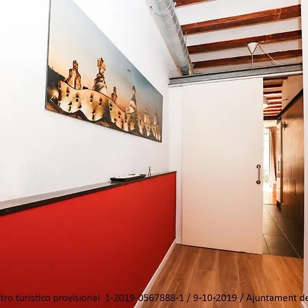 La Rambla - Catalonia Square 4bd-2bth 바르셀로나