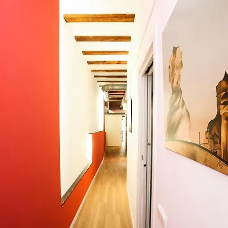 La Rambla - Catalonia Square 4bd-2bth 아파트