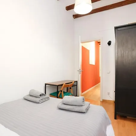 La Rambla - Catalonia Square 4bd-2bth * 바르셀로나