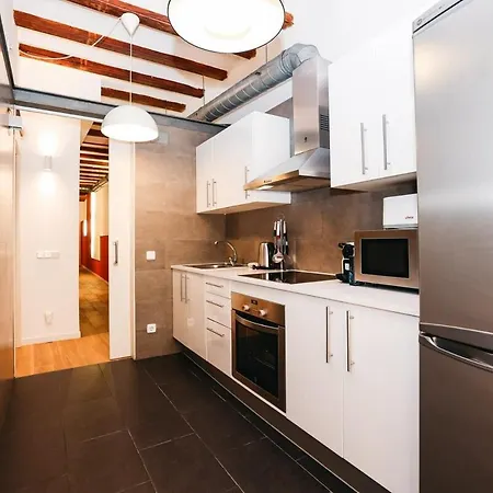 La Rambla - Catalonia Square 4bd-2bth 아파트